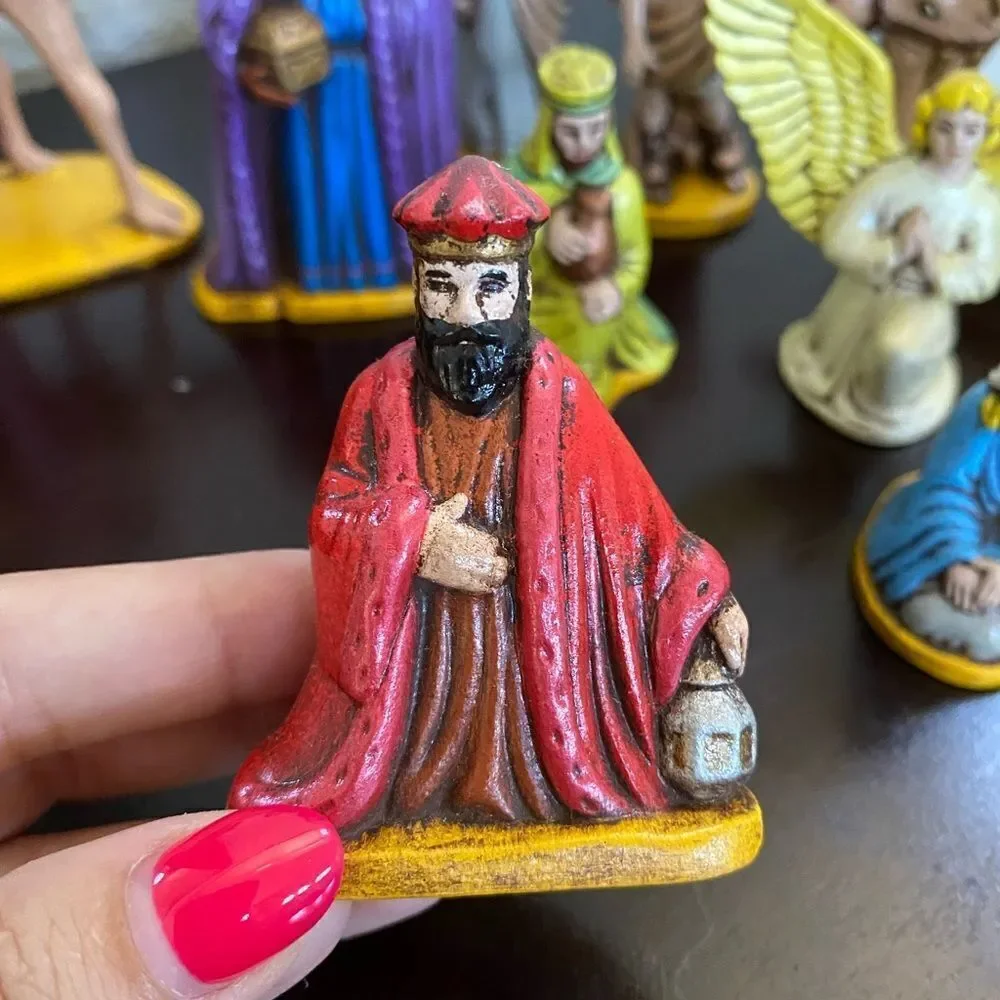Vintage 1976 Christmas Nativity Figurines Hand Painted 15 Piece Set